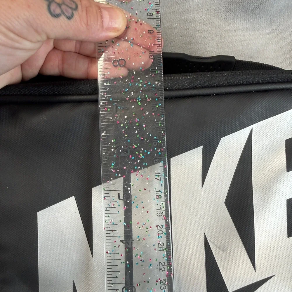 Nike Futura Fuel Lunch Bag Unisex OS Black Silver Insulated Hard Shell Swoosh